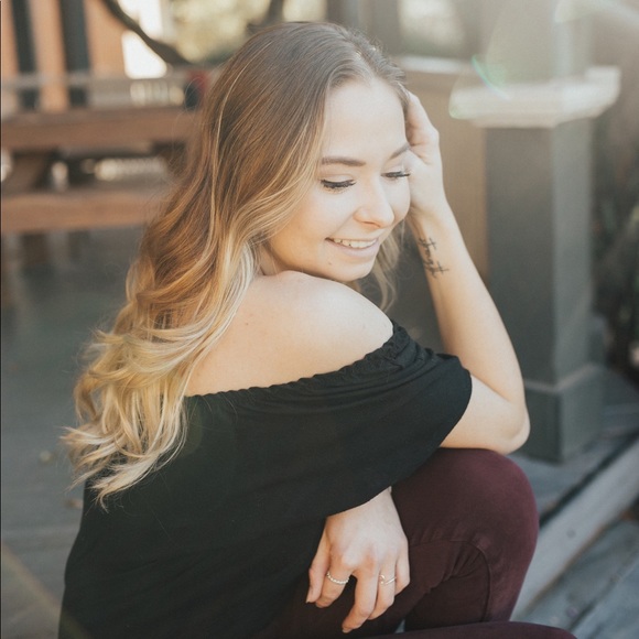 Meet your Posher, Reeves - Picture 1 of 1